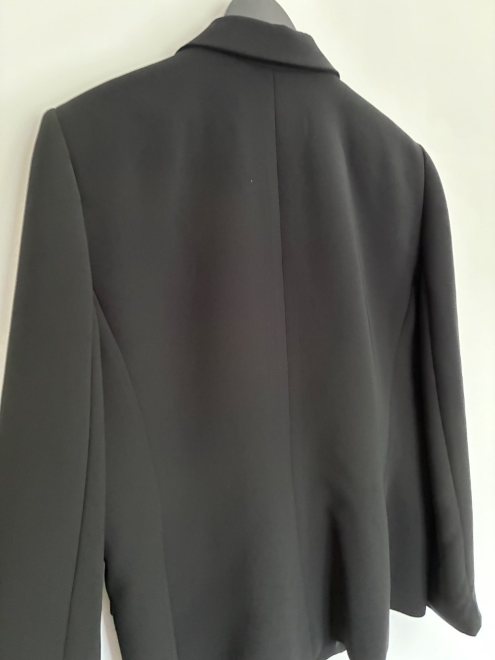Tahari Arthur S. Levine Black 2 Piece Pants Suit Size 14 Career Office Blazer - Picture 9 of 15
